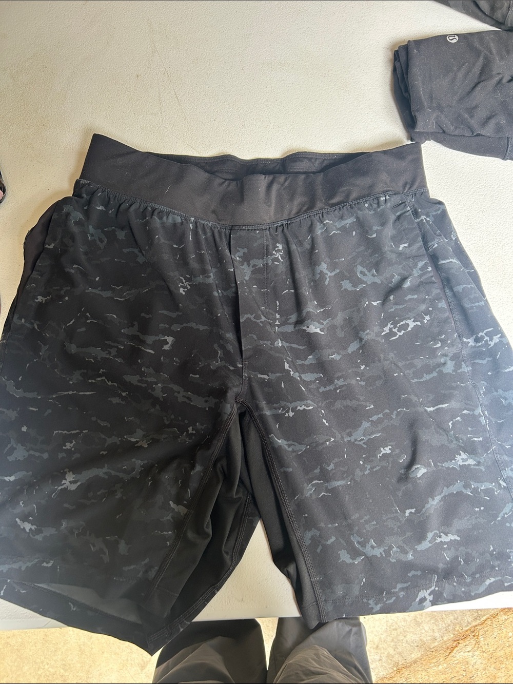 Men’s lululemon shorts